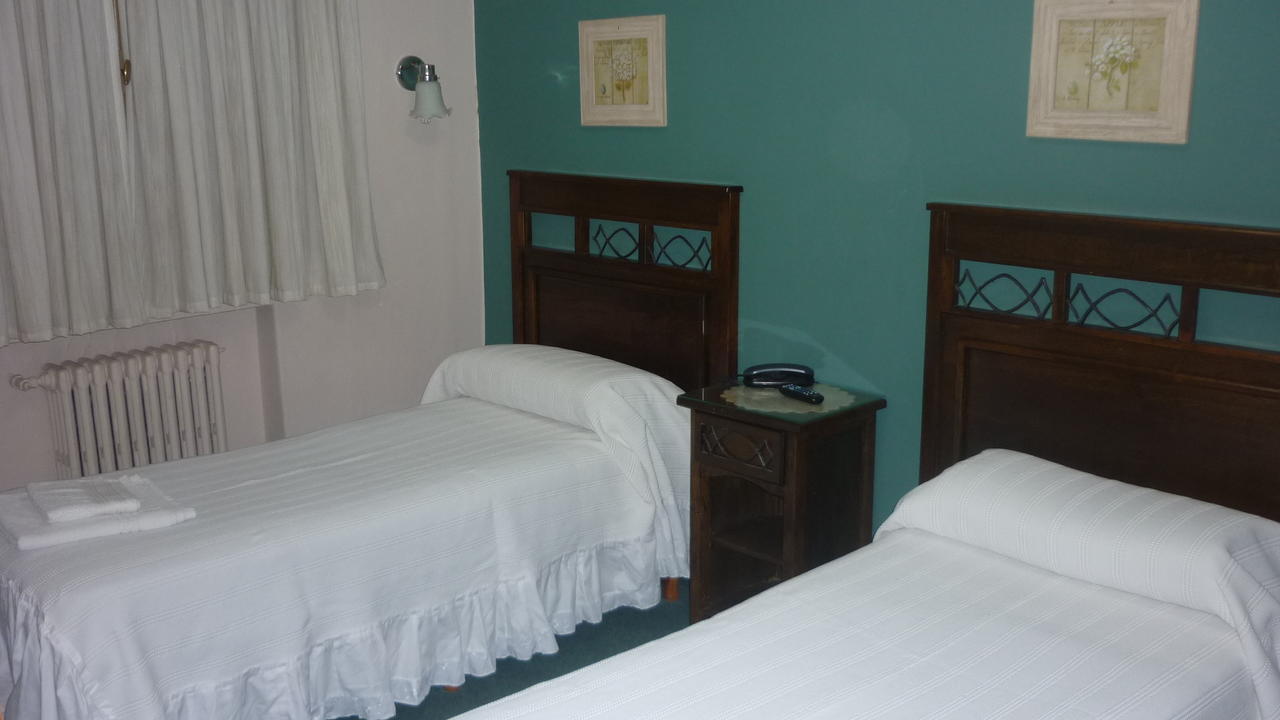 Hotel Alonso Rio Gallegos Luaran gambar