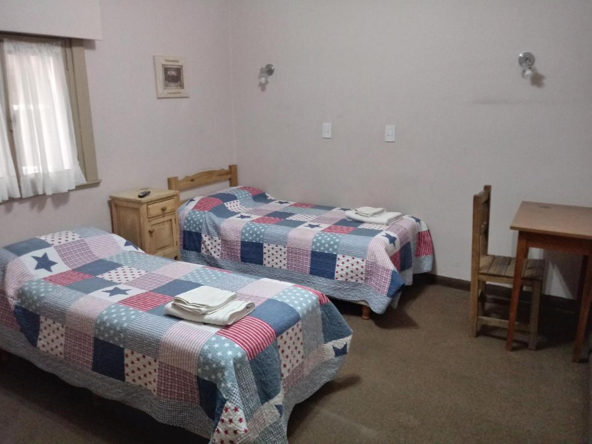 Hotel Alonso Rio Gallegos Luaran gambar