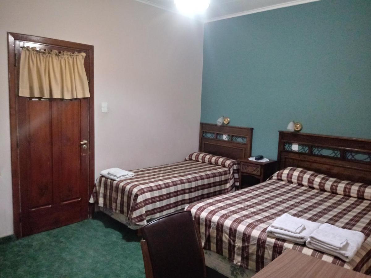 Hotel Alonso Rio Gallegos Luaran gambar